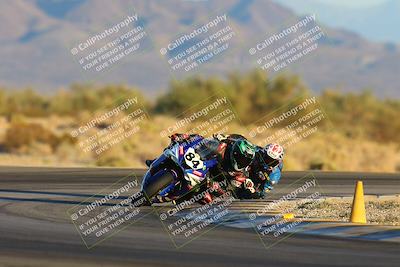 media/Nov-17-2024-CVMA (Sun) [[1fec520723]]/Race 18-Supersport Middleweight/